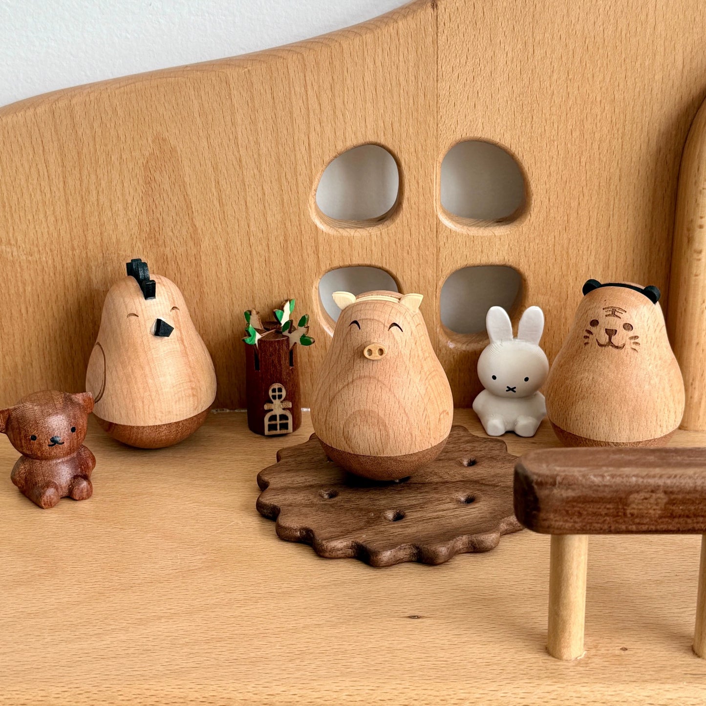 Wholesale Wooden Handicrafts – Creative Cartoon Animal New Year Decorations (Factory Direct, Bulk Discount, Eco-Friendly Gifts)