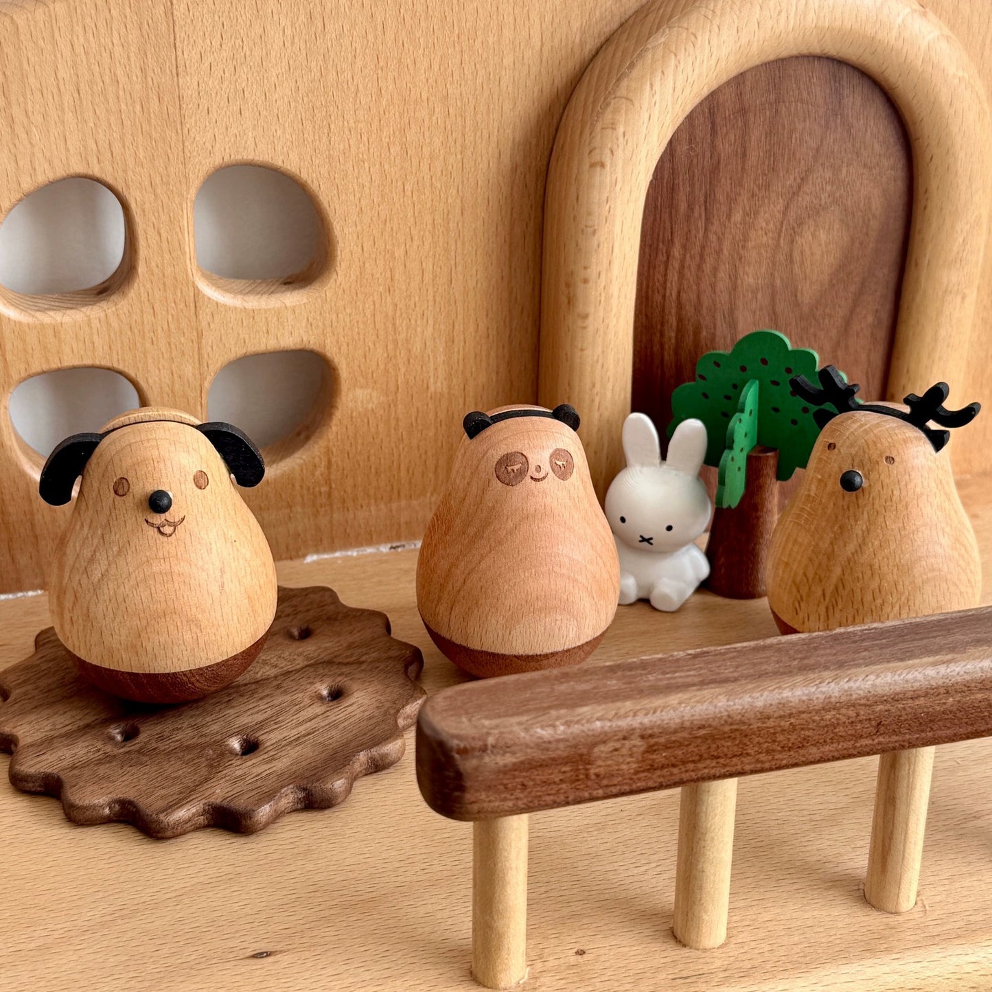 Wholesale Wooden Handicrafts – Creative Cartoon Animal New Year Decorations (Factory Direct, Bulk Discount, Eco-Friendly Gifts)